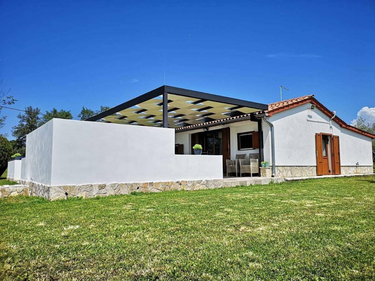 Villa Leo Ровинь Экстерьер фото