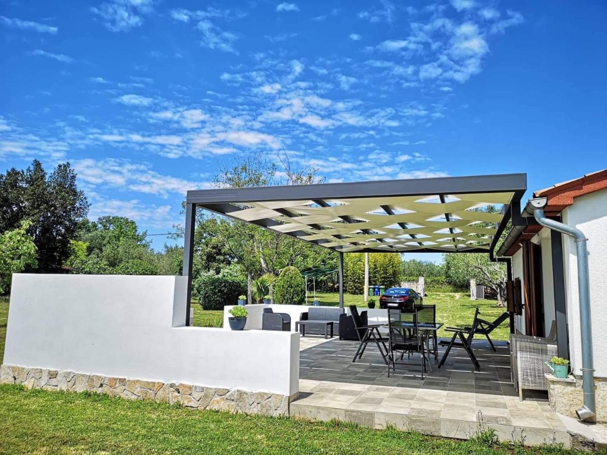 Villa Leo Ровинь Экстерьер фото